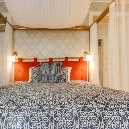 Luxa Charm House By Lovelystay Appartamento