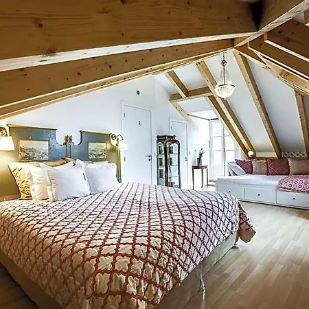 Luxa Charm House By Lovelystay *